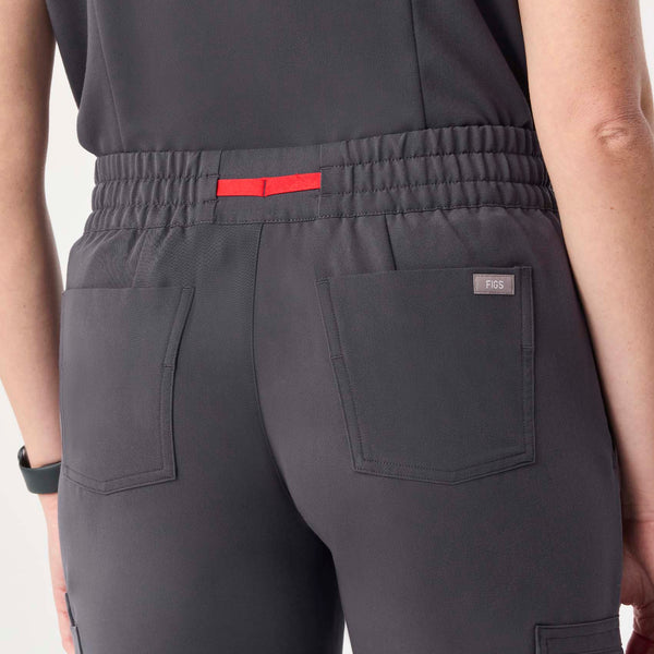 women's Charcoal Uman Relaxed - Petite Jogger Scrub Pant