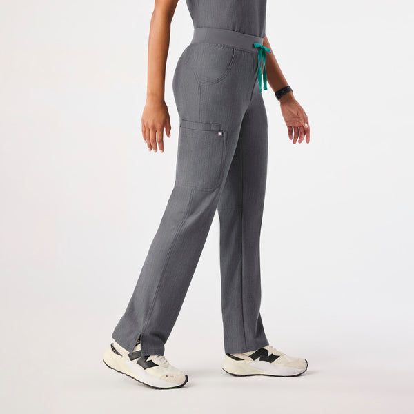 women's Graphite Kade™ - Tall Cargo Scrub Pants (3XL - 6XL)