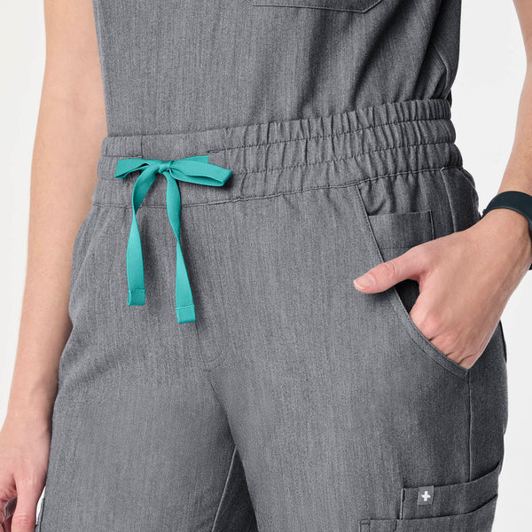 women's Graphite Uman Relaxed - Petite Jogger Scrub Pant