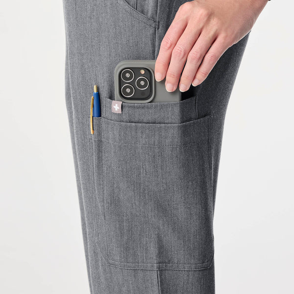 women's Graphite Uman Relaxed - Petite Jogger Scrub Pant