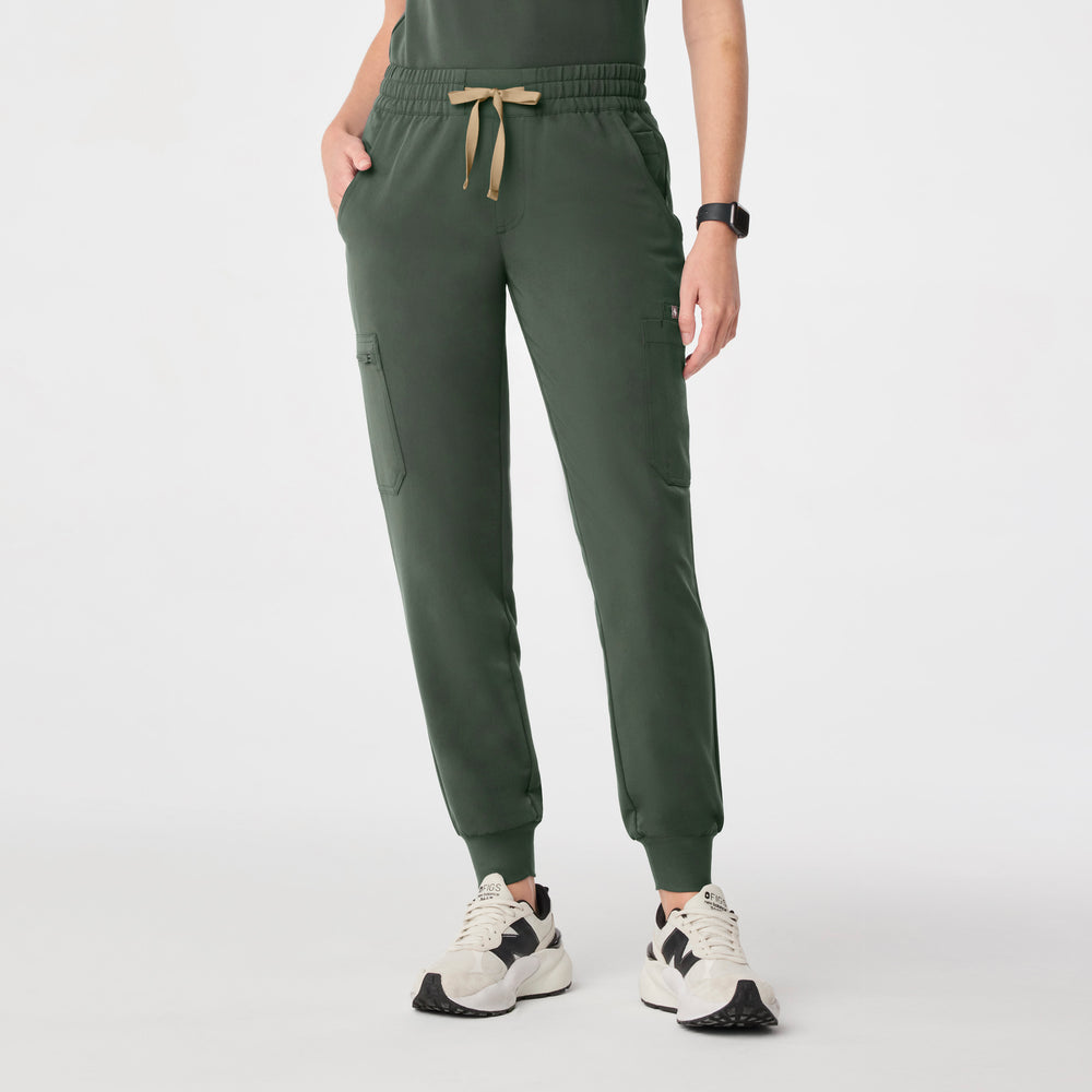 women's Moss Uman Relaxed - Tall Jogger Scrub Pant