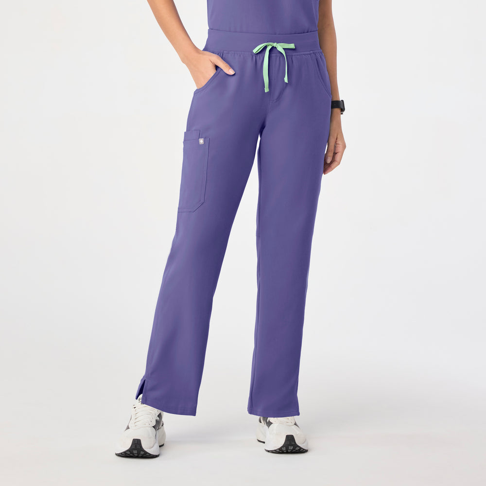 women's Wayfarer Kade - Cargo Scrub Pant™