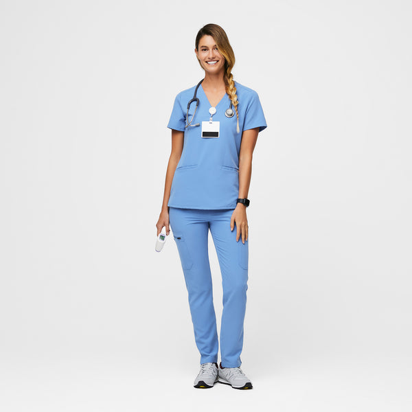 Women's Ceil Blue Casma™ - Three-Pocket Scrub Top