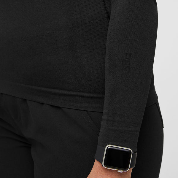 women's Black VEG Salta Seamless - Longsleeve Underscrub