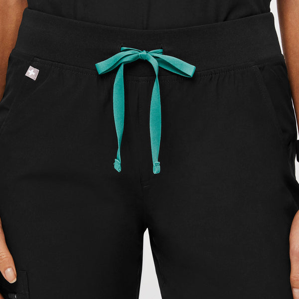 women's Black FREEX™ Lined Zamora™ - Petite Jogger Scrub Pants