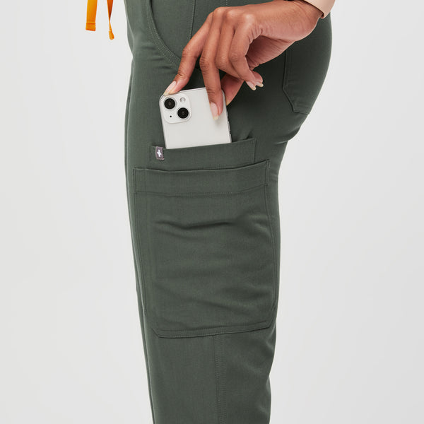 women's Moss Yola™ - Tall Skinny Scrub Pants 2.0 (3XL - 6XL)
