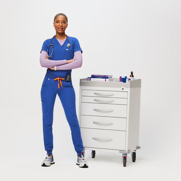 women's Winning Blue Zamora™ - Tall Jogger Scrub Pants