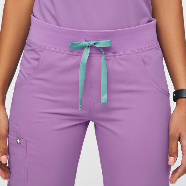 women's Lilac Dawn Kade™ - Petite Cargo Scrub Pants