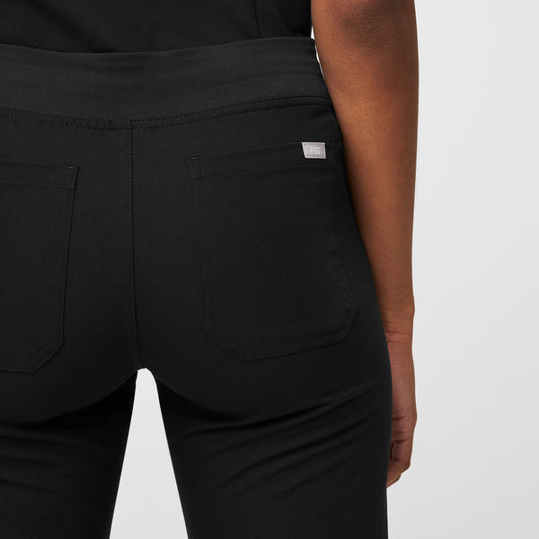 Women's Black Livingston™ - Petite Basic Scrub Pants